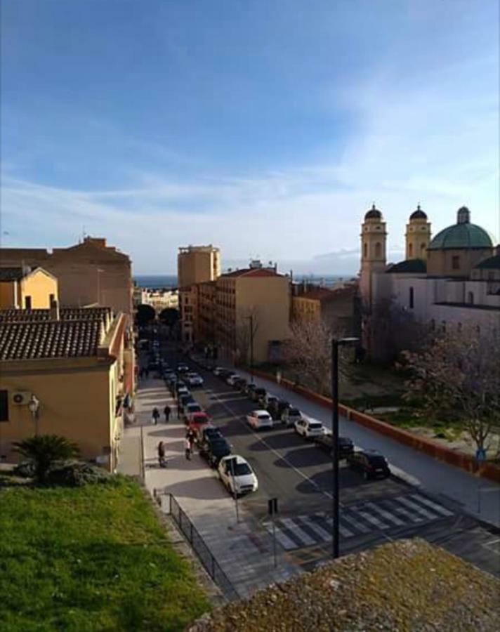 Bed and Breakfast Al Corso Cagliari Esterno foto